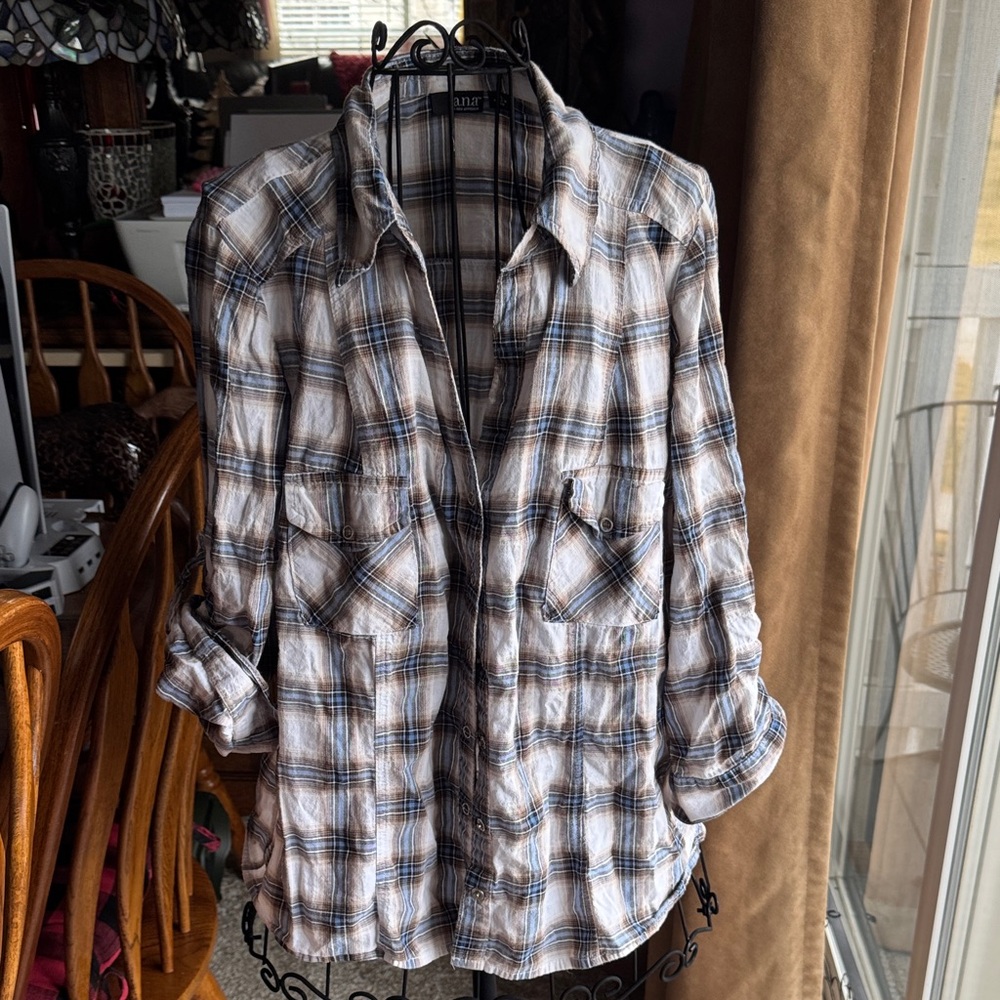 Lightweight Plaid Button-Front Shirt Jacket - White, Brown & Blue
